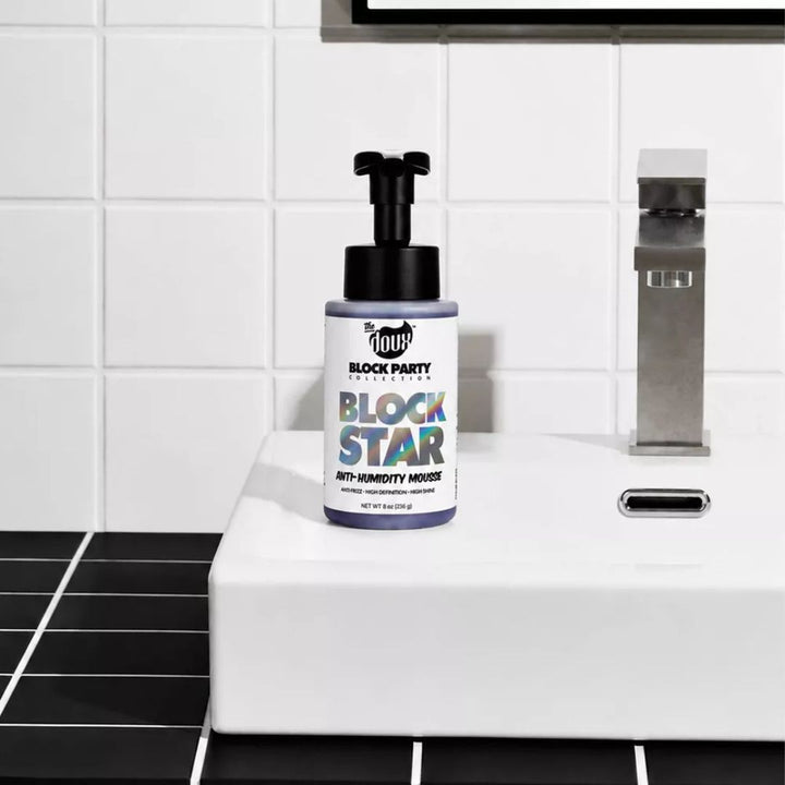 Block Star Anti-Humidity Mousse 8 oz